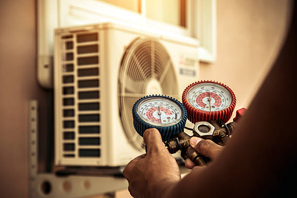 Professional Hvac Installation technician working in Novice, TX
